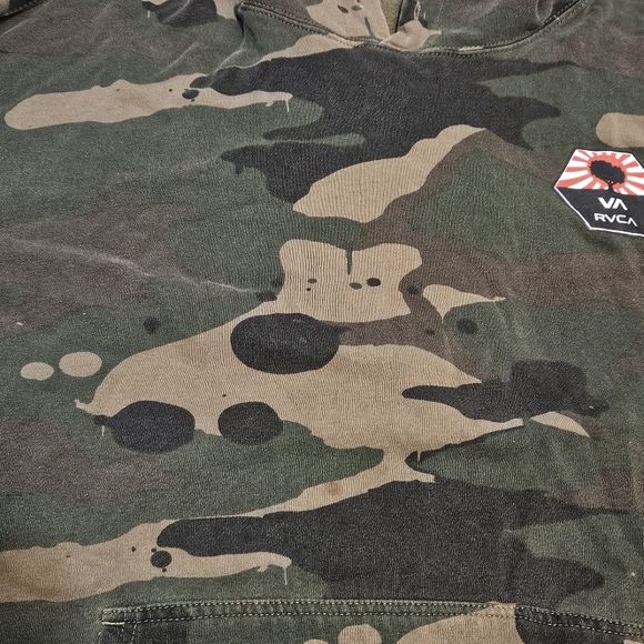 BOGO Free🦋 RVCA Camouflage Hoodie - Picture 15 of 15